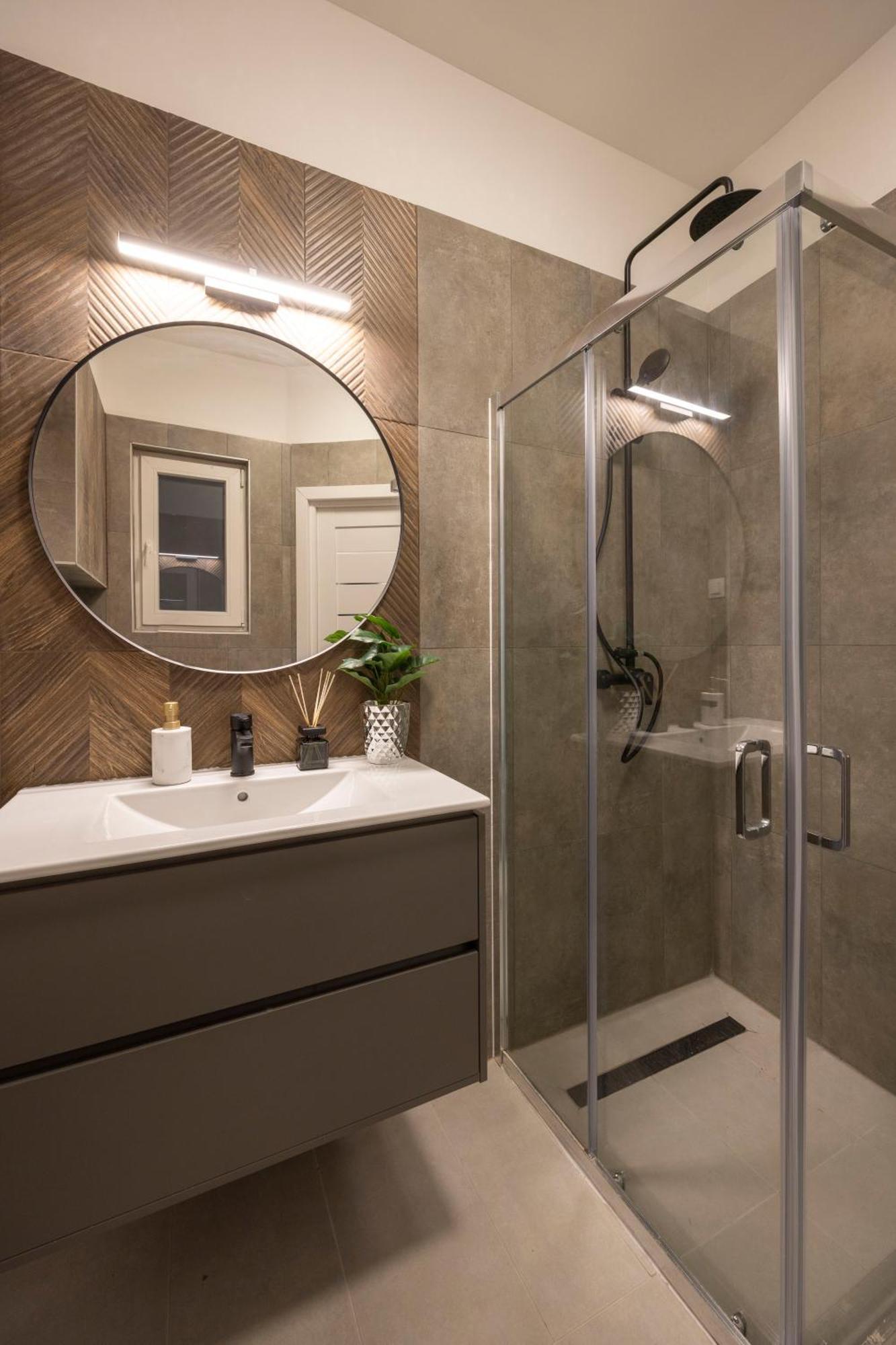 Luxury & Classy Central Apartment With 3Bedrm, 2Bathrm Budapest Eksteriør billede
