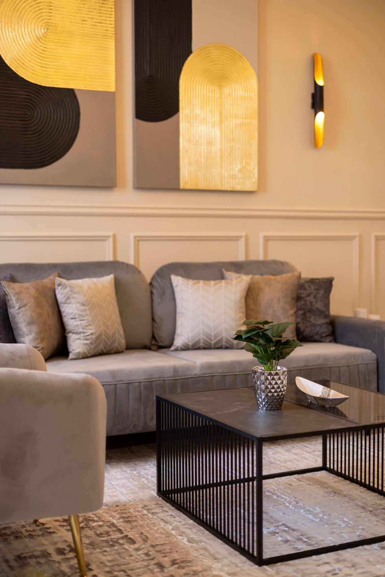 Luxury & Classy Central Apartment With 3Bedrm, 2Bathrm Budapest Eksteriør billede