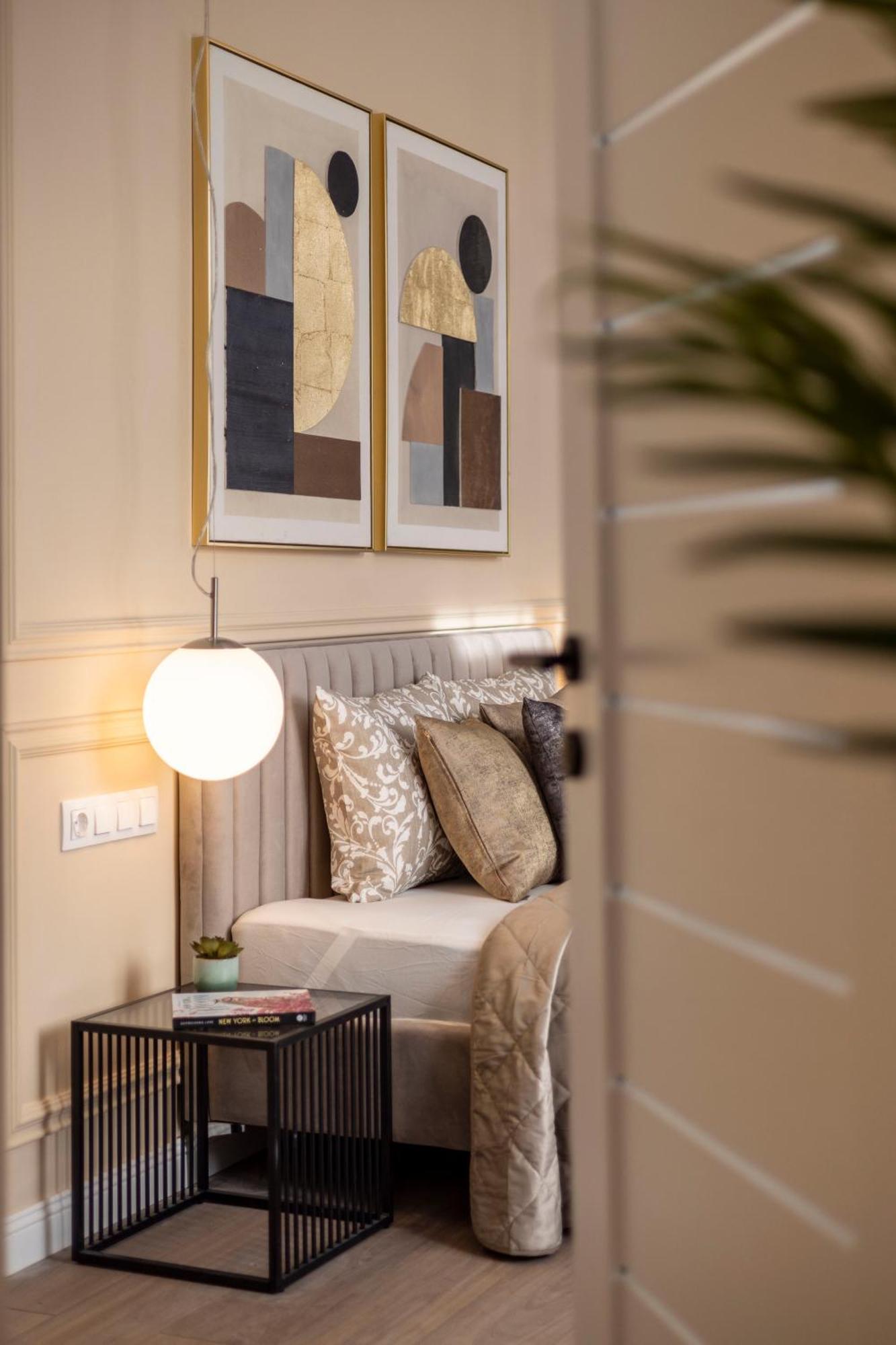 Luxury & Classy Central Apartment With 3Bedrm, 2Bathrm Budapest Eksteriør billede