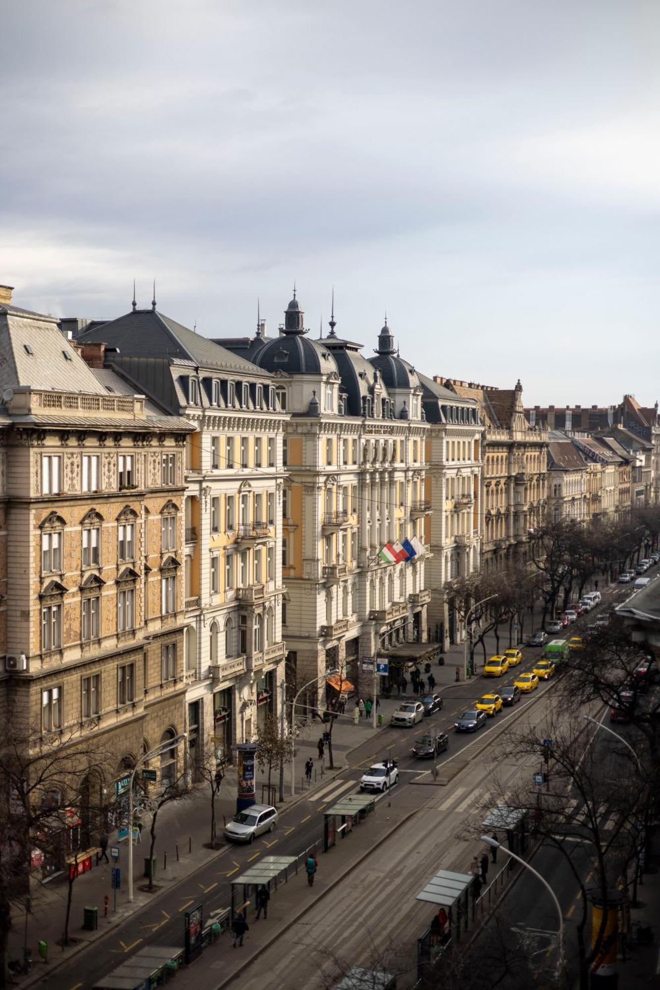 Luxury & Classy Central Apartment With 3Bedrm, 2Bathrm Budapest Eksteriør billede